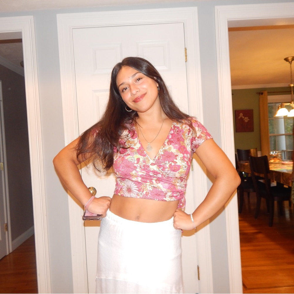 Meet your Posher, Leila